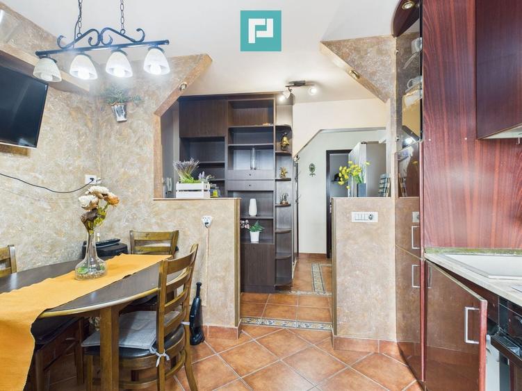 Apartament cu 3 camere decomandat, mobilat în Ultracentral