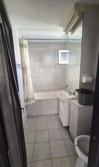 Apartament cu 2 camere semidecomandat în Pantelimon