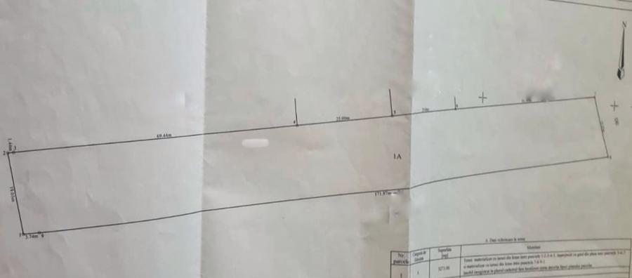 Teren agricol intravilan de 3271 mp, în Valea Lupului