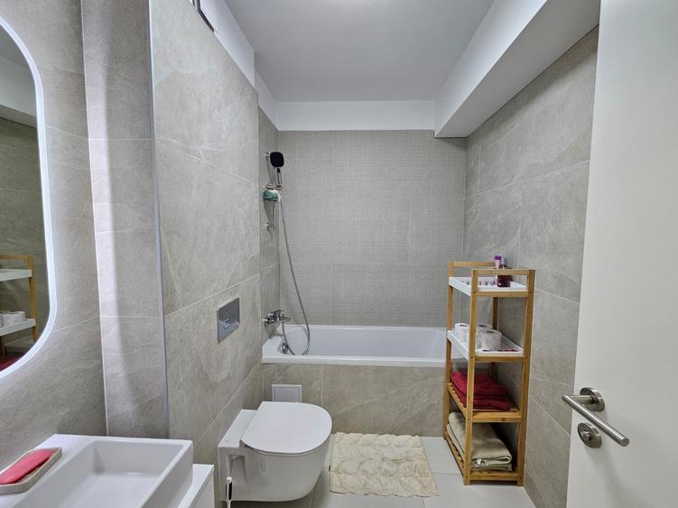 Apartament cu 2 camere decomandat în Rahova