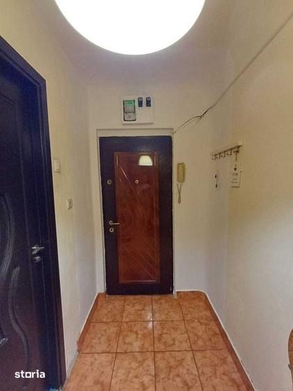 Garsonieră decomandată în Gării