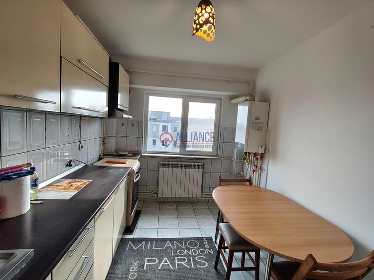 Apartament cu 4 camere în Abator