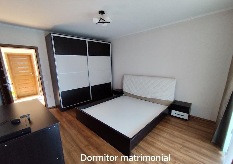 Duplex cu 4 camere cu Canalizare în Florești