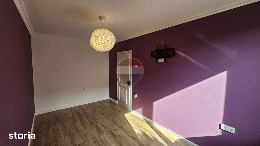 Apartament cu 2 camere, mobilat în Central — fotografia 1
