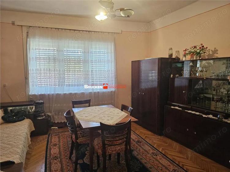 Casă cu 3 camere în Nord