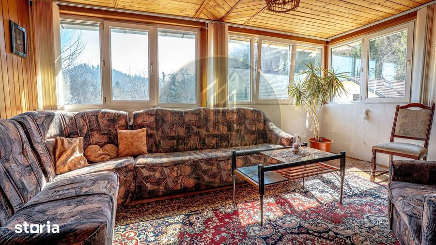 Casă cu 5 camere cu Teren 1500 Mp în Bran