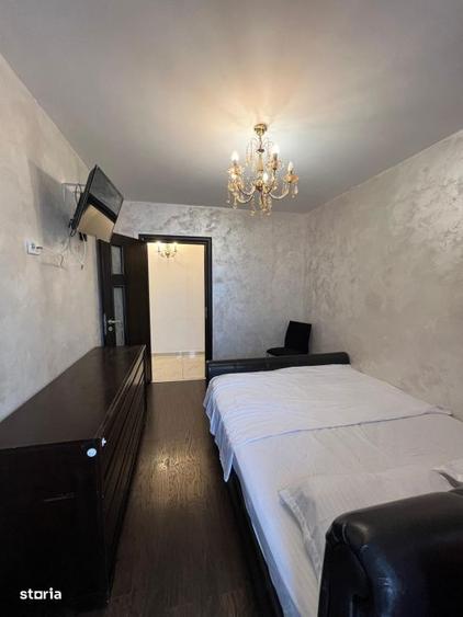 Apartament cu 3 camere semidecomandat, mobilat în Pantelimon
