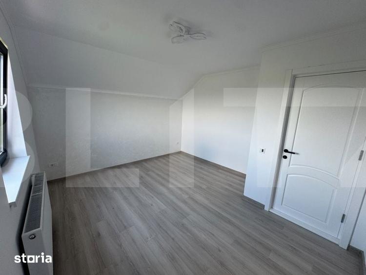 Casă cu 4 camere cu Teren 1000 Mp în Băiceni