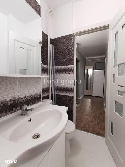 Apartament cu 1 camera decomandat zona Nicolina Rond Vechi Cug