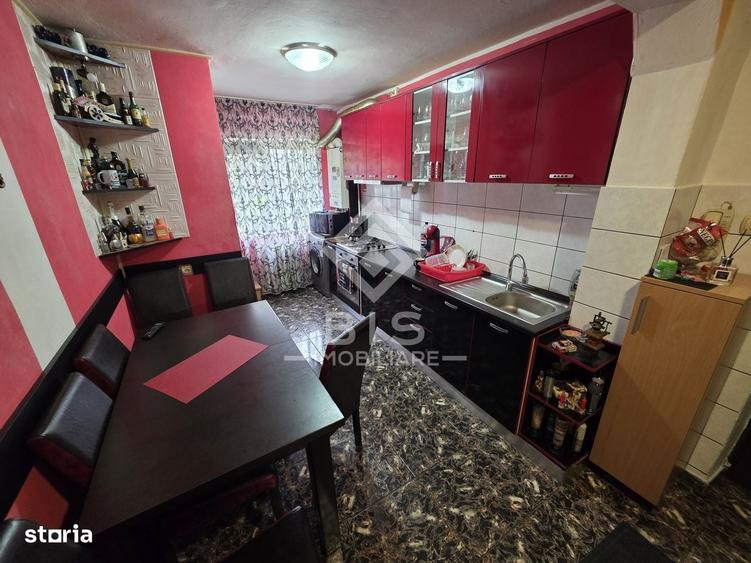 Apartament cu 2 camere decomandat în Domnești