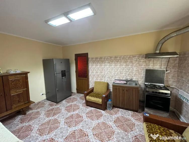 Casă cu 4 camere în Sud