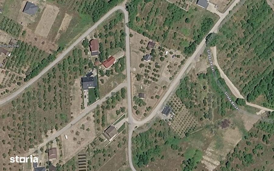 Teren de 1000 mp, în Central