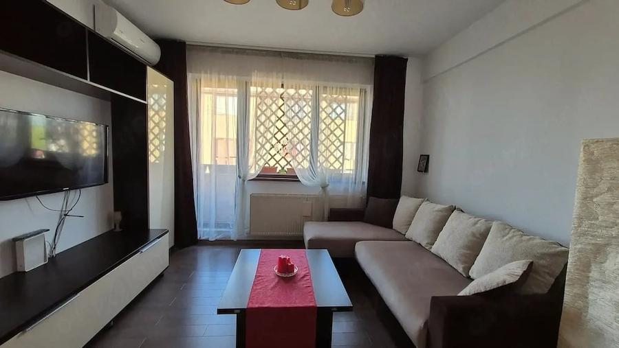 Apartament cu 2 camere decomandat în Jiului