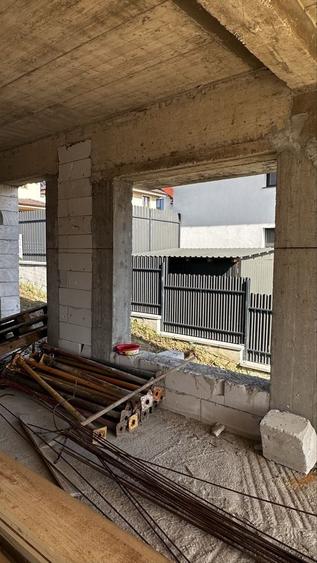 Casă cu 4 camere în Chinteni