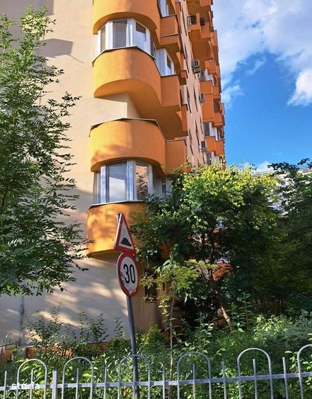 Apartament 3 camere | Nerva Traian | Sector 3 | Parc in fata blocului - 6