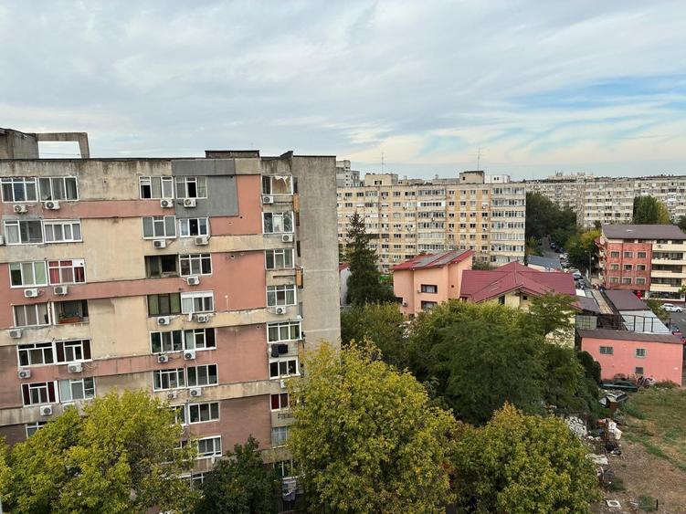Garsonieră decomandată în Veteranilor