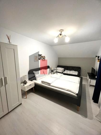 Casă cu 7 camere în Central