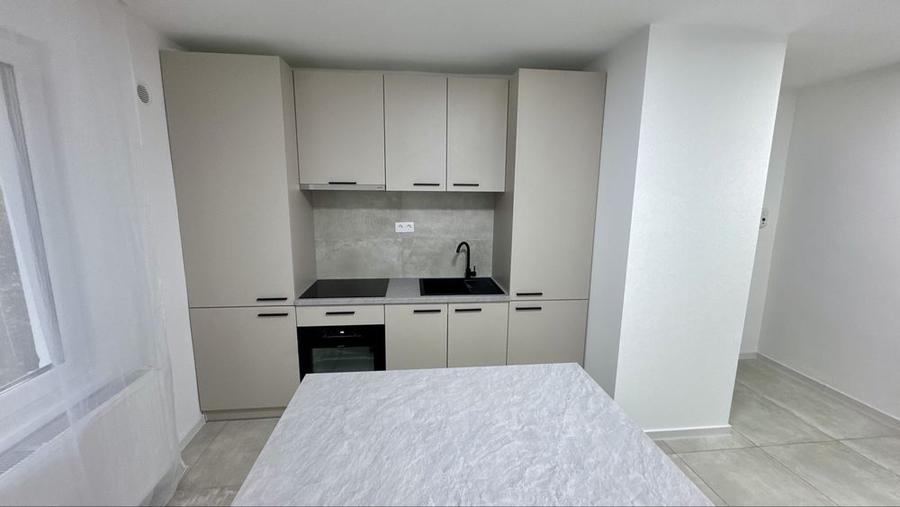 Apartament cu 2 camere Cornisa - 3