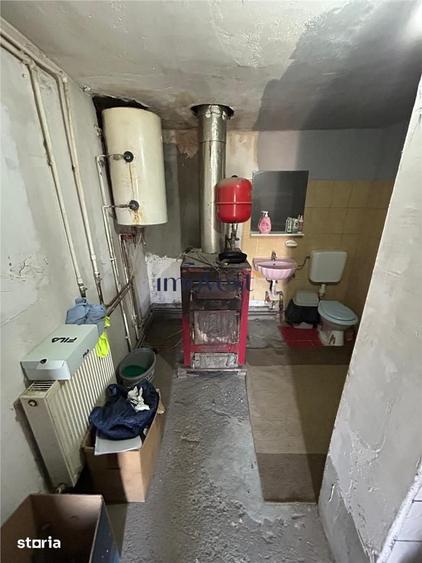Casă cu 4 camere cu Teren 2700 Mp în Doba