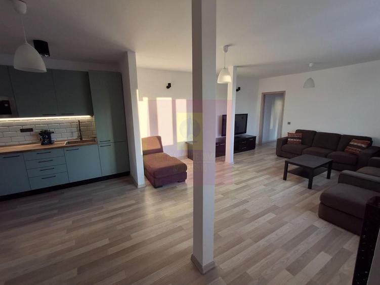 Apartament cu 3 camere decomandat, mobilat în Floreasca