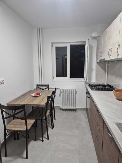 Apartament cu 2 camere decomandat în Ștefan cel Mare