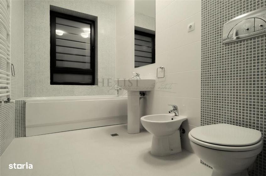 Apartament cu 4 camere în Central