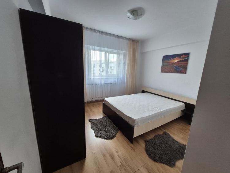 Apartament cu 2 camere semidecomandat în Crângași