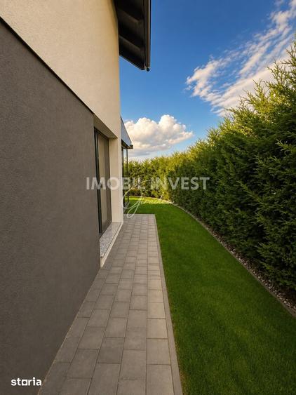 Casă cu 4 camere cu Teren 371 Mp în Cetate