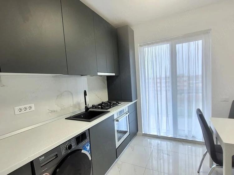 Apartament cu 2 camere decomandat în Fundeni