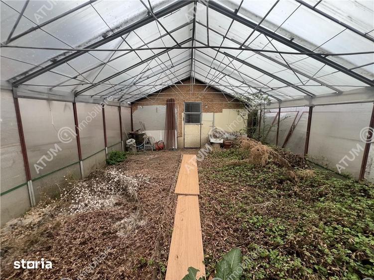 Casă cu Teren 440 Mp în Central