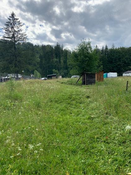 Teren de 1400 mp, în Măneciu