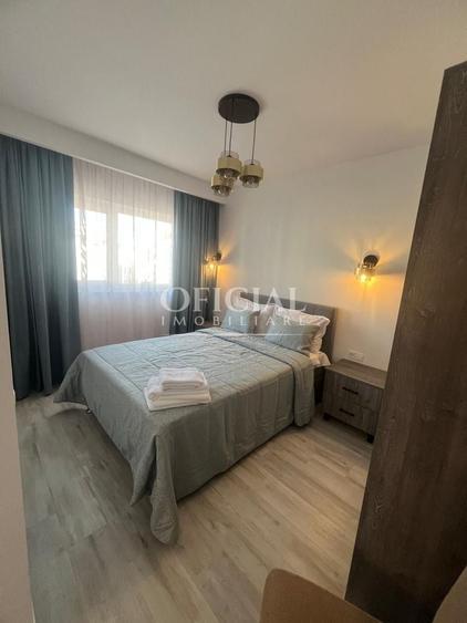 Apartament cu 3 camere semidecomandat, mobilat în Florești