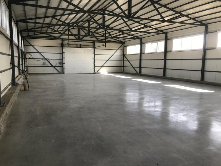 Spațiu industrial, de 984 mp, în Iris