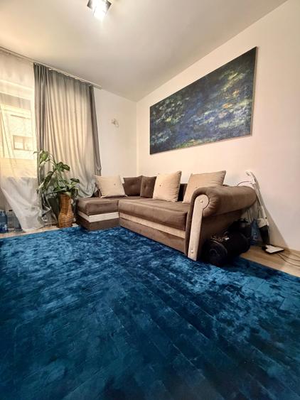 Apartament cu 3 camere decomandat în Dudu