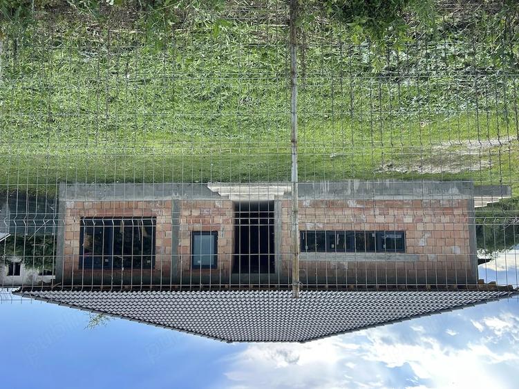 Casă cu 1 camere cu Teren 600 Mp în Dumbrăvioara