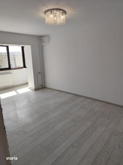Garsonieră decomandată în Iancului