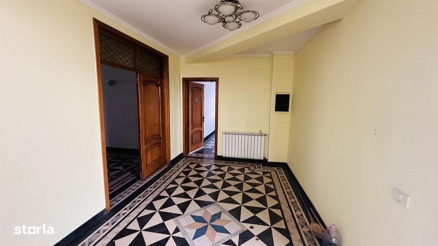 Casă cu 4 camere în Buriaș