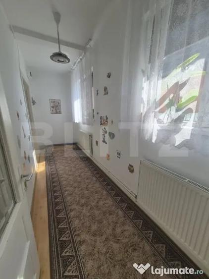 Casă cu 3 camere cu Teren 677 Mp în Central