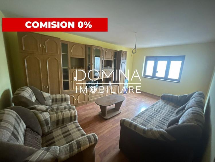 Apartament cu 3 camere decomandat, mobilat în Central