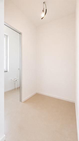 Duplex cu 5 camere cu Canalizare în Moșnița Nouă