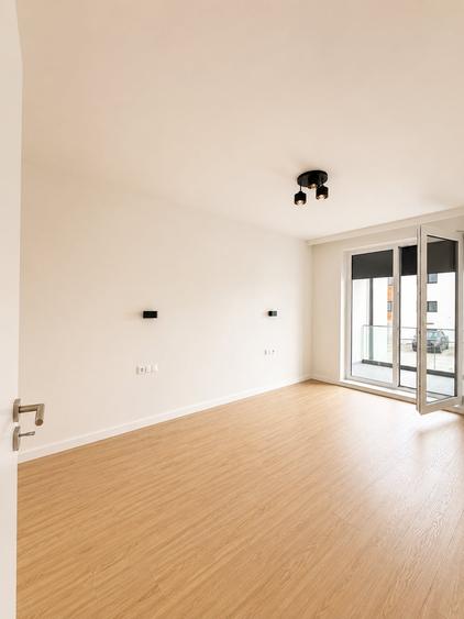 Apartament cu 3 camere decomandat în Cristian