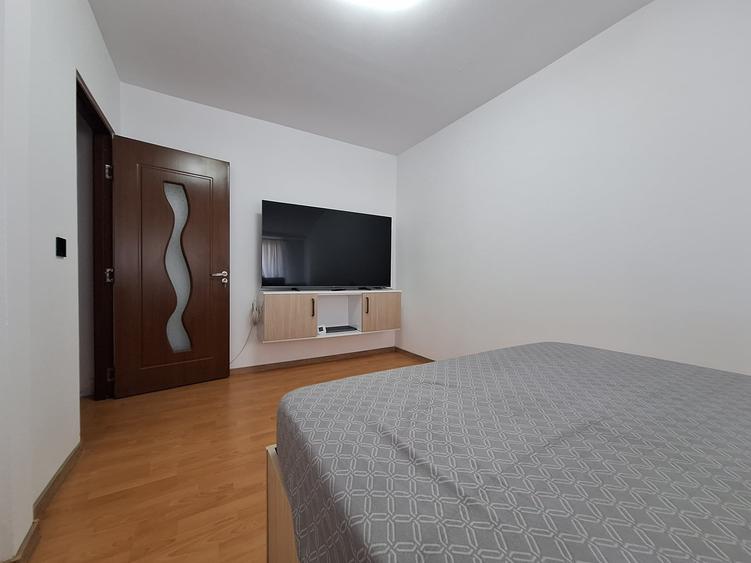 Apartament cu 2 camere decomandat, mobilat în Freidorf