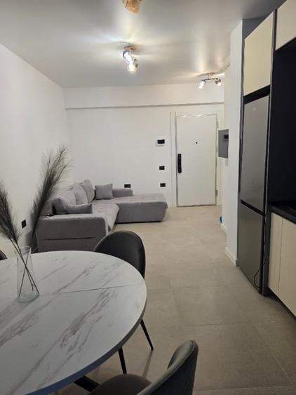 Apartament cu 2 camere decomandat în Nord