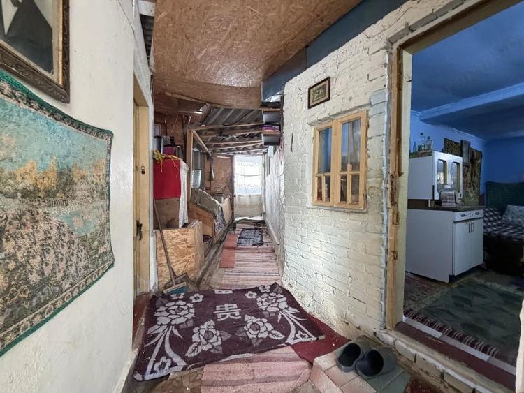 Casă cu Teren 780 Mp în Priboieni