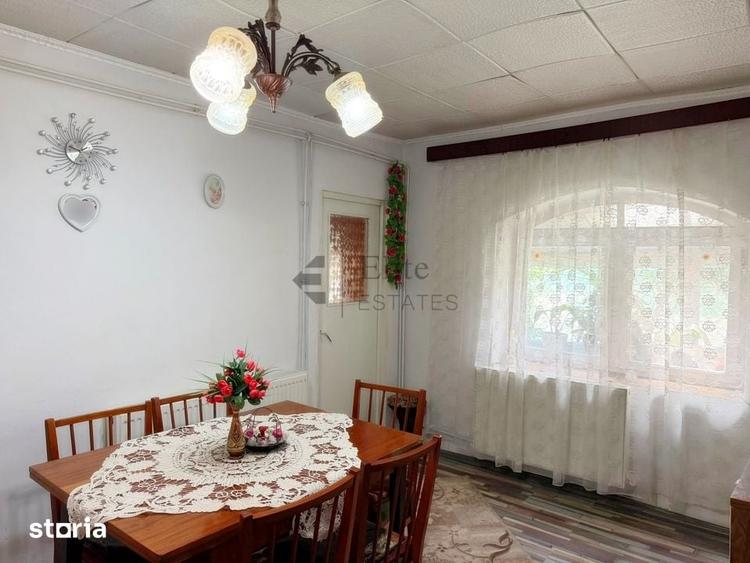 Casă cu 5 camere cu Teren 6732 Mp în Nojorid