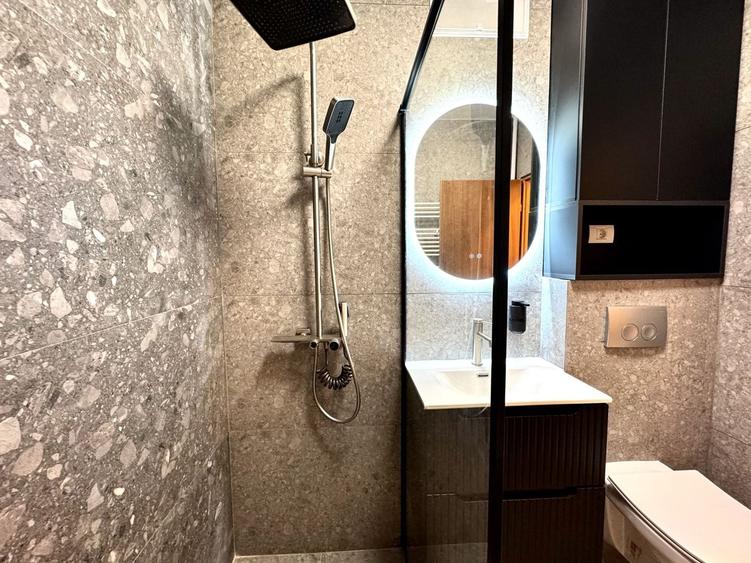 Apartament cu stil, eleganță și energie vibrantă, în Piața Victoriei - 15