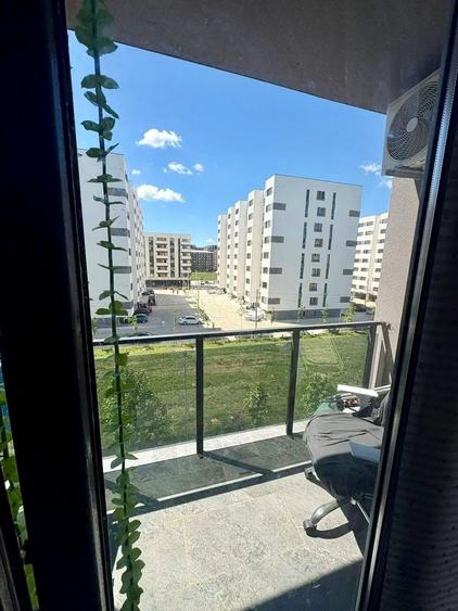 Apartament cu 2 camere decomandat în Militari