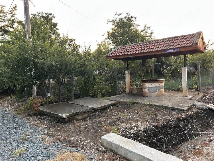 Teren de 1500 mp, în Răsmirești