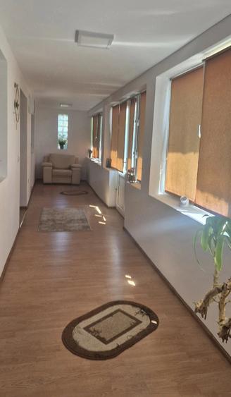 Casă cu Teren 2085 Mp în Central