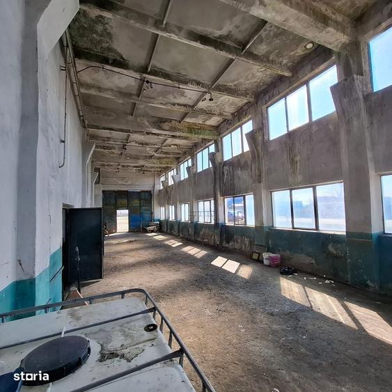 Spațiu comercial, de 17,380 mp, în Stupina